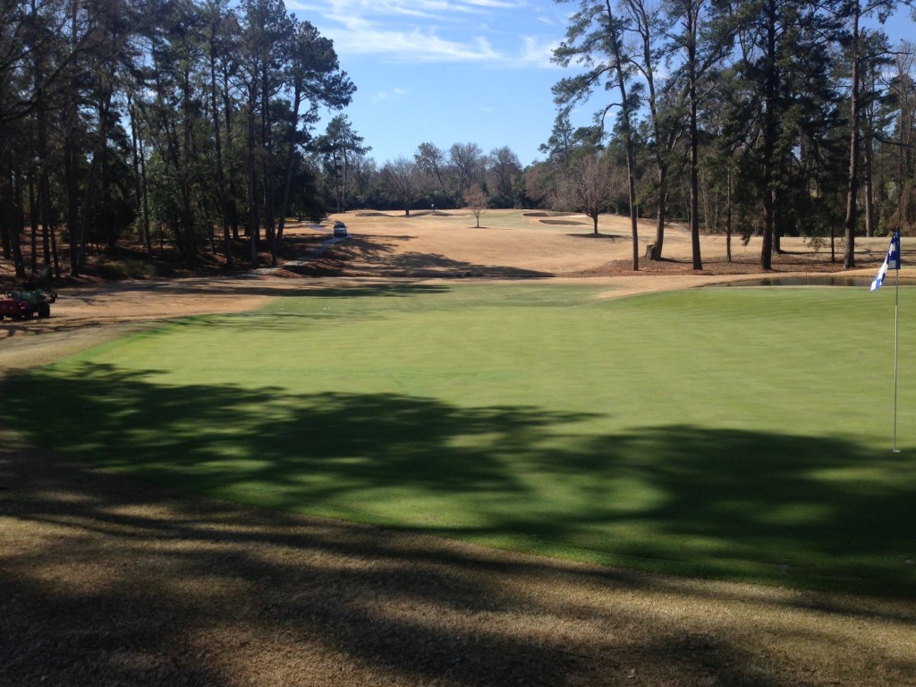 Augusta Country Club applies Endurant FW at a rate of 7 gallons per acre 